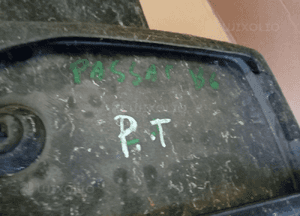 Boczek tapicerka bagażnika prawy tył VW Passat B6 3C9867428BL 8