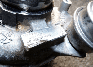 Mazda 3 6 2.2 d turbospręzarka SH01-13700 4