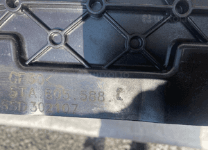 Vw touran 5TA pas przedni wzmocnienie 15- 7