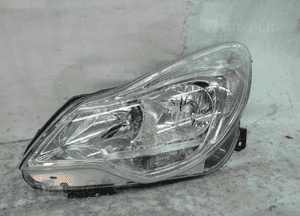 Opel corsa d cała lampa przednia lewa 1