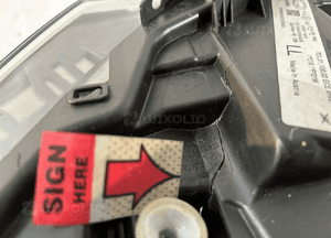 BMW 3 F30 / F31 Lampa przednia Bi-xenon L - 13855 8