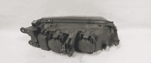 Przod przednia lampa lewa mazda 626 3