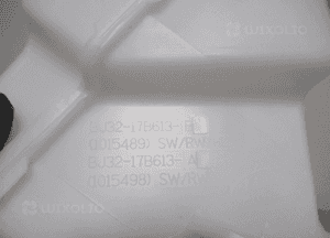 ZBIORNICZEK SPRYSKIWACZY RANGE ROVER EVOQUE I BJ32-17B613-B 2011-2018 7