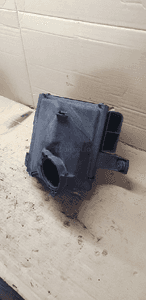 Obudowa filtra powietrza Audi A6 C5 2.5 TDI 4B0133837E 3