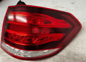 Lampa prawa tylna tył mercedes W212 A2129061803 3