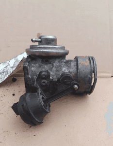 Zawor EGR Klapa Gaszaca 1.9 2.0 TDI AVF AWX Audi A4 B6 VW Passat  038129637L 038131501AA 4