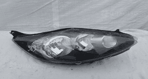 Lampa przód przednia prawa ford fiesta MK7 czarna uk 1