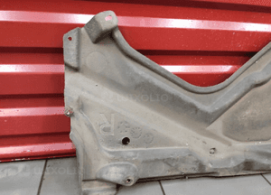Audi A7 4G 3.0 tdi osłona dolna podwozia podłogi tył oryginał 6