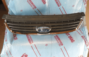Ford kuga MK1 grill atrapa 1