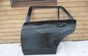 Mercedes e-klasa W212 kombi drzwi tylne lewe 1
