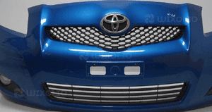 Zderzak przedni toyota yaris ii lift 8T7 2010 4