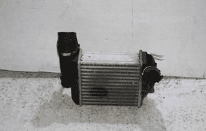 Chłodnica powietrza intercooler prawy AUDI A6 C6 3.0 TDI  4F0145806AA 1