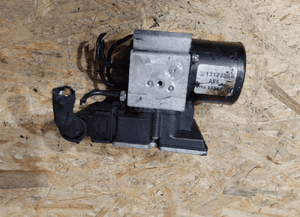 Pompa hamulcowa abs opel vectra c opel signum 1.9 cdti 13172568 3