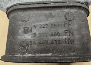 Opel Combo Corsa Meriva  1.3 CDTI  poduszka łapa silnika 9227881 2