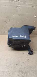 Obudowa filtra powietrza Ford Focus MK3 1.6 TDCI AV61-9600-BF 4