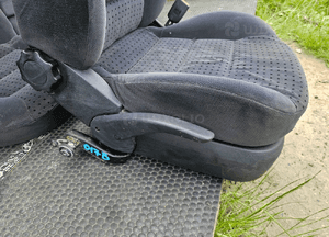 Fotele Fotel Siedzenie Kanapa Oparcie Welur VW Golf IV 4 5D Komplet 19