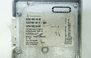 WZMACNIACZ HARMAN MERCEDES W223 W447 A2949004900 6