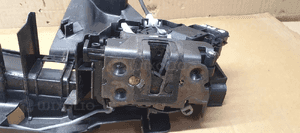 Zamek drzwi lewy przód przedni lewy Ford Focus MK2 Lift 3M5A-R21813-ET 3