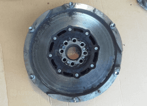 Toyota Avensis Corolla Verso 2.0 2.2 D4D kolo dwumasowe 13450-0R010 1