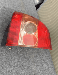 Lampa tył tylna prawa toyota corolla E12 oryginał wysyłka! 2