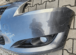 Toyota Auris I 1 zderzak przód przedni grill 4