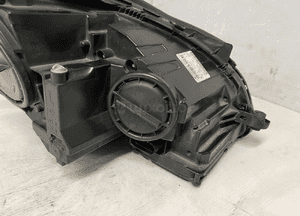 MERCEDES W204 LIFT LAMPA BI XENON ILS LEWA PRZEDNIA A2048203739 UK 7