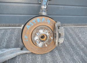 Zwrotnica amortyzator mcperson opel astra iv 4 j 1.7 cdti 2009-2015 3