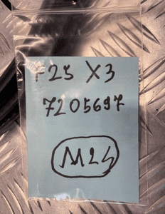 Bmw X3 F25 uszczelka drzwi prawy przód 7205697 3