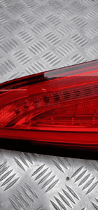 Audi Q5 8R lampa prawy tył tylna led europa 8R0945094C 7