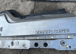 Klapa tylna dolna kod koloru LRC907 Stornoway Grey Land Rover Discovery 3 III 3