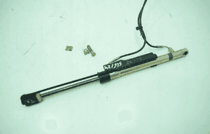 Siłownik klapy tylnej A2308204910 32-92 mercedes SL500 sl R230 2