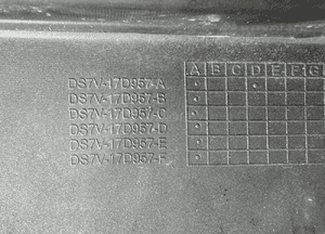 Ford mondeo MK5 zderzak przedni 6XPDC 19- 7