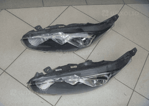 Ford fiesta MK7 błotnik prawy oryginał 7