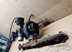 Turbina turbosprężarka kolektor BMW 5 E39 3.0D M57 184KM 4