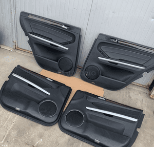 MERCEDES gl ml 164 tapicerka boczek drzwi przód ML GL 164 tył GL 164 1