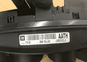 Licznik Opel Insignia A CDTI anglik 08-17r 13327315 9