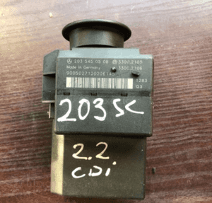 Mecedes C 203 stacyjka rygiel 2035450508 1