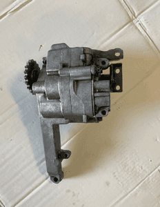Pompa oleju Jeep Mercedes 3.0 CDI 3.0 CRD 6421810901 1