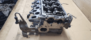 Głowica silnika kompletna wałki VW Tiguan 2.0 TDI 03L103373J 5