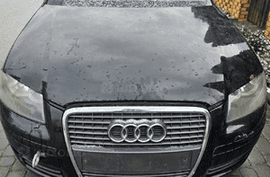 Audi A3 8P lift zderzak przód przedni grill  LY9B 5