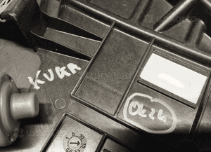 FORD KUGA MK3 PODNOŚNIK SZYBY PRAWA TYLNA 11