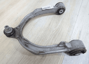 TESLA MODEL Y 2023 WAHACZ PRZÓD PRZEDNI PRAWY 027560048106 LLU 7