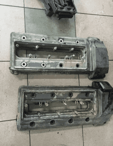 pokrywa zaworów range rover 4.4 v8