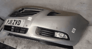 Zderzak przód przedni opel insignia a i 1 srebrny Z157 pdc czujniki 3