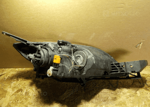 Mazda 3 lampa przód przednia lewa 5