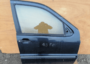 MERCEDES ml 163 drzwi tył tylne lewe zamek szyba prawy przód 6