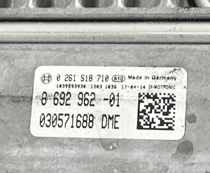 Komputer silnika bmw 5 G30 G31 7 G11 G12 8692962 3