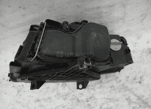 Audi A4 cario idealna lampa przednia prawa 3