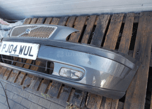 Zderzak przóód przedni do volvo V70 2