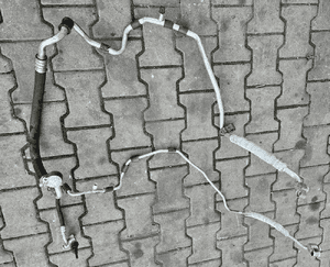 VW Golf Seat Altea Audi A3  1.6 MPI rurka wąż przewód klimatyzacji  1K0820743AK 1K0820741G 1